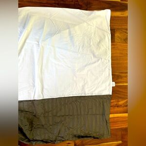 Wamsutta Queen size bed skirt; brown with vertical stripes